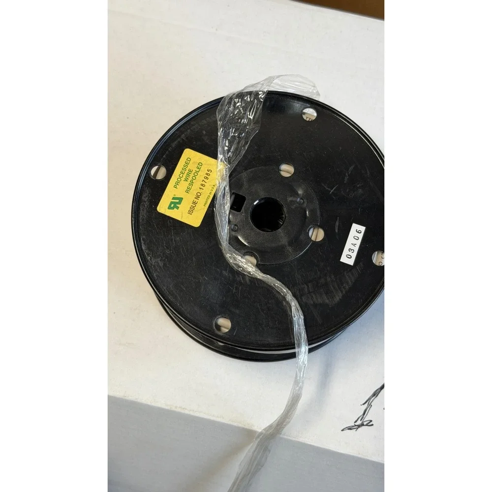 RadioShack 100ft Cat5 Network Cable 24AWG Solid Copper‎ CMR In-Wall 278-0830